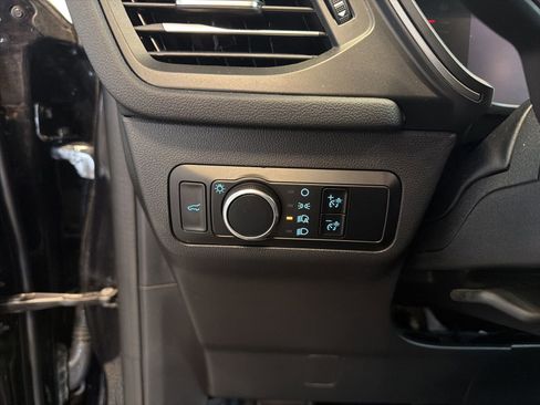 Used 2023 Ford Escape Active AWD/4WD image 17