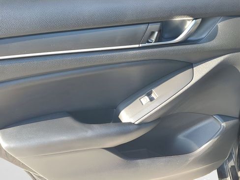 Used 2021 Honda Accord Sport image 41