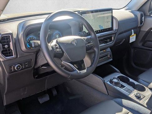 New 2025 Ford Bronco Sport Outer Banks w/ Outer Banks Tech Package+ image 3