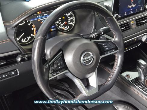 Used 2019 Nissan Altima 2.5 SR FWD image 24