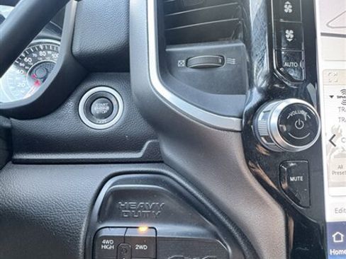 Used 2022 RAM 2500 Big Horn w/ Night Edition AWD/4WD image 22