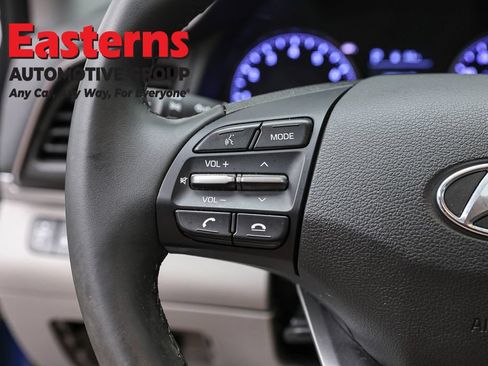 Used 2020 Hyundai Elantra Value Edition FWD image 15