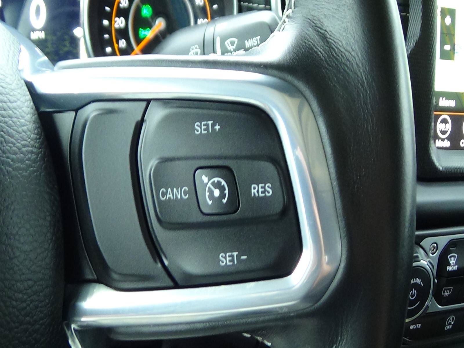 Used 2022 Jeep Gladiator Overland w/ Popular Equipment Package AWD/4WD image 23