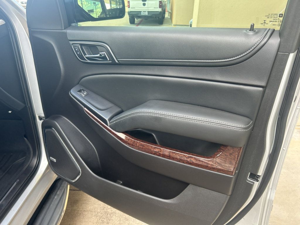 Used 2016 GMC Yukon XL SLT RWD image 19