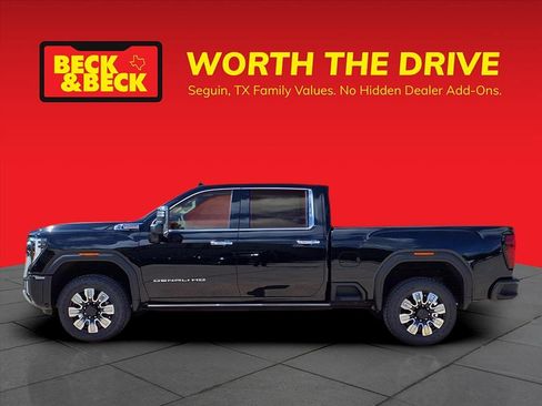 New 2026 GMC Sierra 2500 Denali w/ Denali Reserve Package image 2