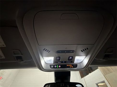 Used 2023 GMC Terrain AT4 w/ Tech Package image 22