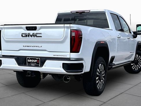 Used 2026 GMC Sierra 2500 Denali Ultimate AWD/4WD image 11