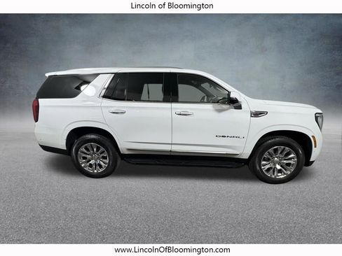 Used 2025 GMC Yukon Denali AWD/4WD image 7
