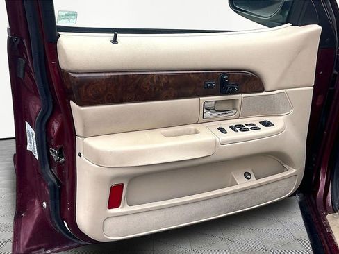 Used 2006 Mercury Grand Marquis LS image 17