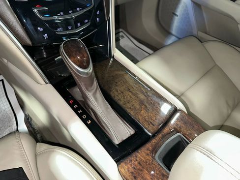 Used 2016 Cadillac XTS Luxury w/ Driver Awareness Package image 25