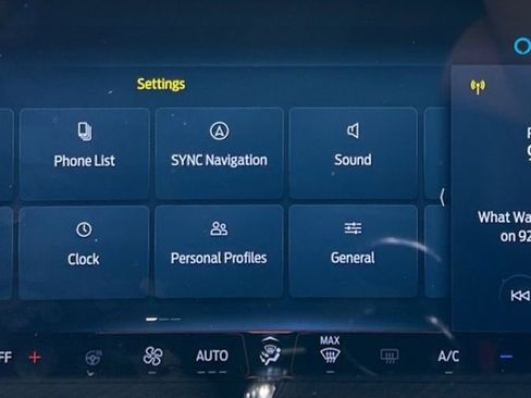 Used 2024 Ford Mustang GT Premium image 23