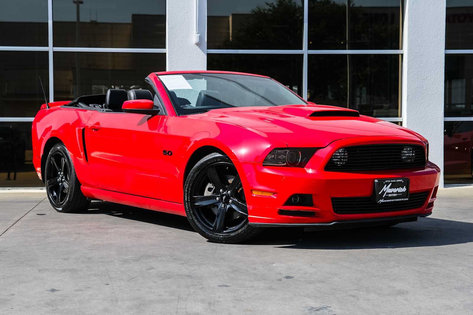 Used 2014 Ford Mustang GT Premium w/ Electronics Package RWD image 6