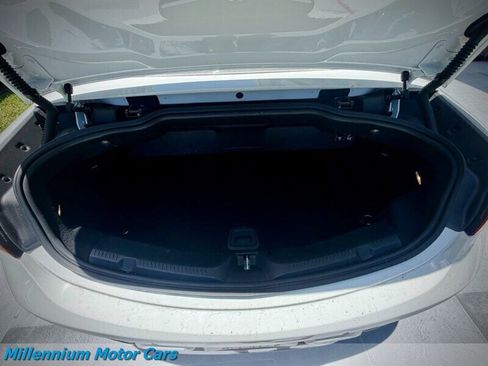 Used 2023 Mercedes-Benz E 450 Cabriolet image 37