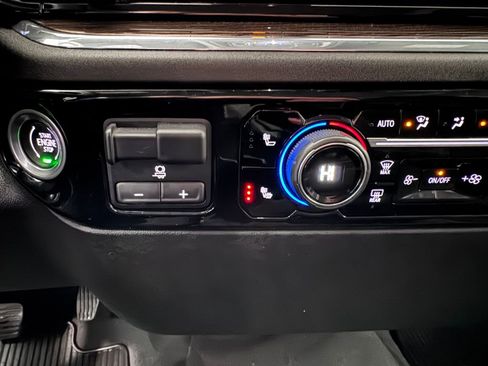 Certified 2024 Chevrolet Silverado 1500 LT w/ Safety Package image 23