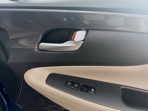 Used 2021 Hyundai Santa Fe SE image 30