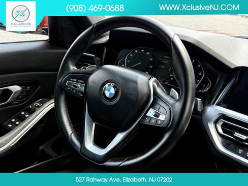 Used 2021 BMW 330i xDrive Sedan w/ Convenience Package AWD/4WD image 11