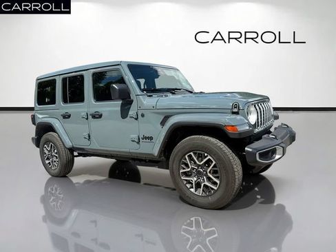 Used 2026 Jeep Wrangler Unlimited Sahara AWD/4WD image 1