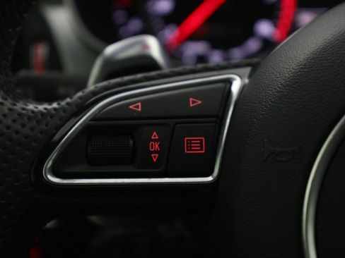 Used 2016 Audi RS 7 Prestige w/ Carbon-Optic Package image 19