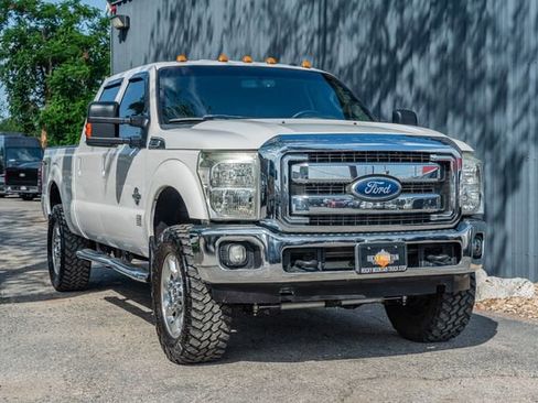 Used 2011 Ford F350 Lariat w/ Lariat Interior Pkg image 8