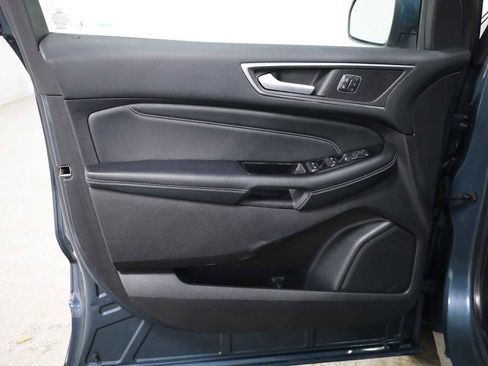 Used 2016 Ford Edge Titanium w/ Equipment Group 301A image 16