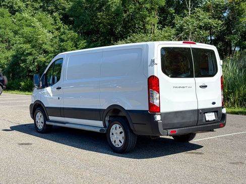 Used 2025 Ford Transit 250 Low Roof w/ Exterior Upgrade Package RWD image 4