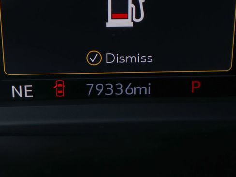 Used 2022 Chevrolet Silverado 3500 High Country image 28