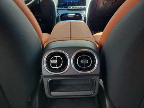 Certified 2026 Mercedes-Benz C 300 Sedan image 11