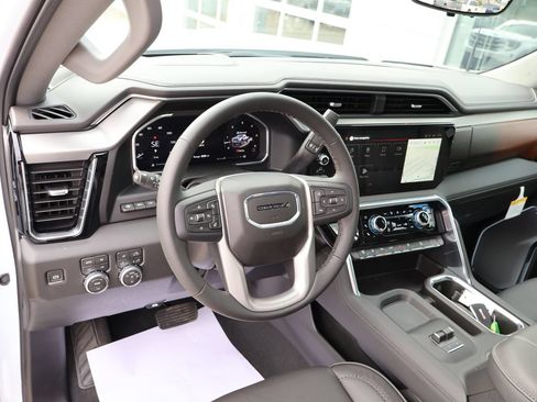 New 2026 GMC Sierra 2500 Denali w/ Technology Package AWD/4WD image 25