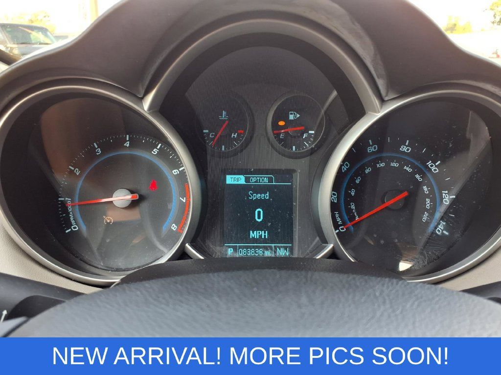 Used 2014 Chevrolet Cruze LT FWD image 13