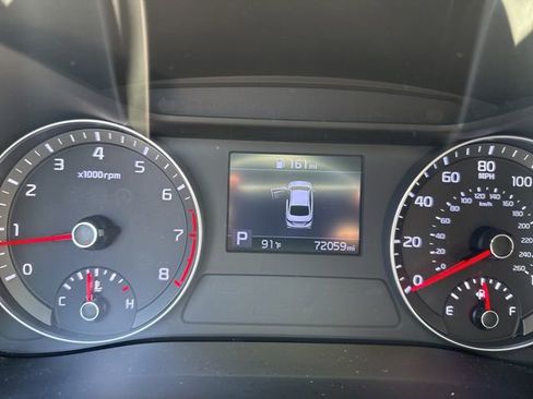 Used 2019 Kia Forte LXS FWD image 1