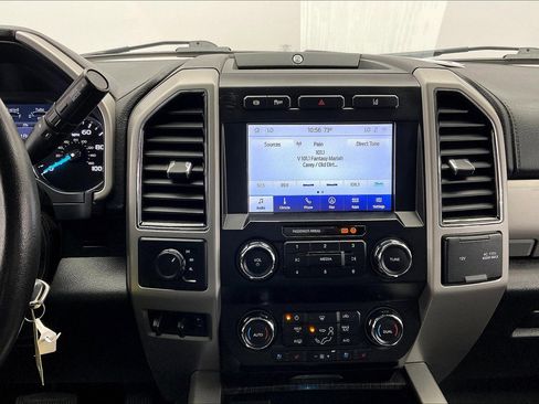 Used 2020 Ford F250 Lariat w/ Lariat Value Package image 5