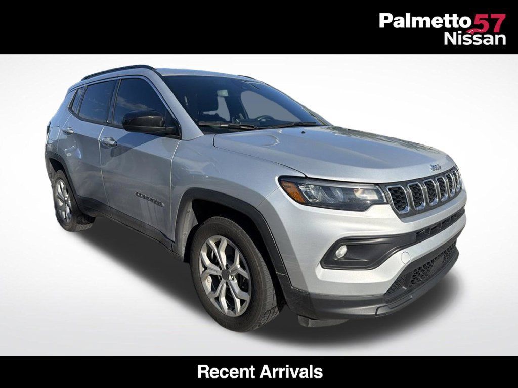 Used 2025 Jeep Compass Latitude AWD/4WD 360° Tour