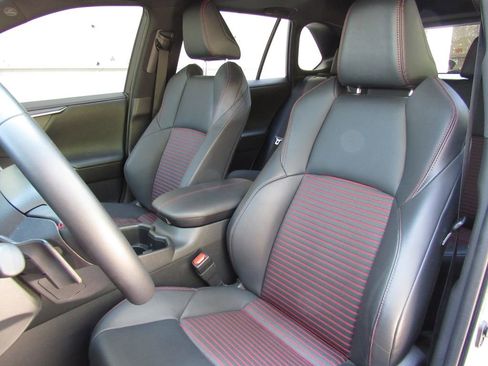 Certified 2025 Toyota RAV4 XSE w/ Weather Package AWD/4WD image 9