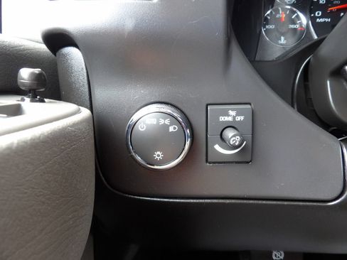 Used 2025 Chevrolet Express 2500 w/ Driver Convenience Package RWD image 19
