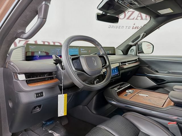 New 2026 Lincoln Navigator Black Label AWD/4WD image 9