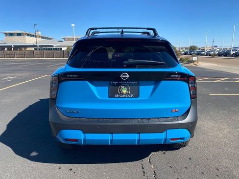 New 2026 Nissan Kicks SR image 5