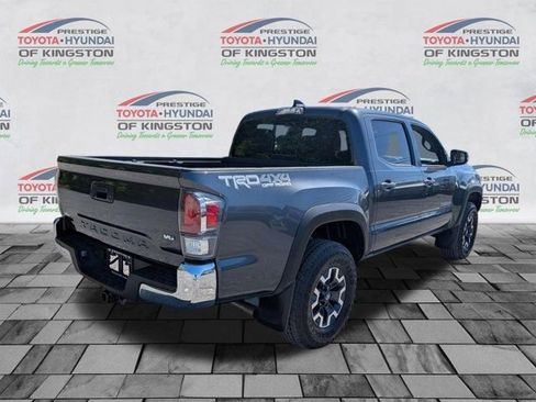Certified 2023 Toyota Tacoma TRD Off-Road AWD/4WD image 3