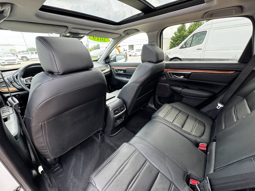 Used 2019 Honda CR-V Touring image 21