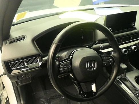 Used 2024 Honda Civic Sport image 14