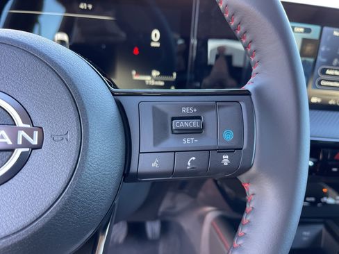 New 2026 Nissan Kicks SR w/ Cold Weather Package image 16