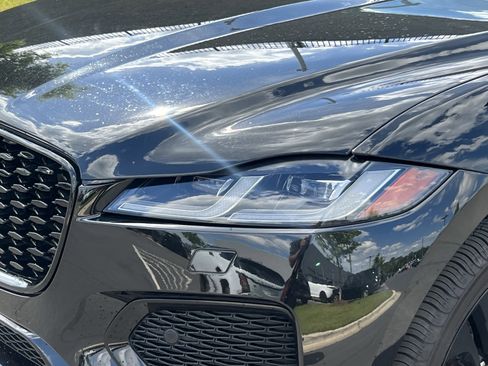 Used 2026 Jaguar F-PACE R-Dynamic S AWD/4WD image 12