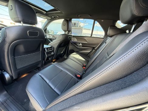 Used 2020 Mercedes-Benz GLE 350 4MATIC image 25