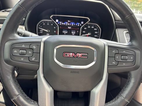 Used 2021 GMC Yukon SLT w/ SLT Premium Package AWD/4WD image 33