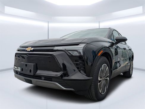 New 2024 Chevrolet Blazer EV LT image 9