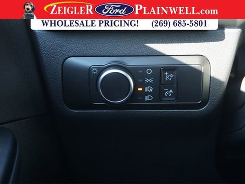 Used 2025 Ford Escape ST-Line image 27