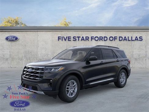 New 2025 Ford Explorer Active w/ Active Comfort Package image 1