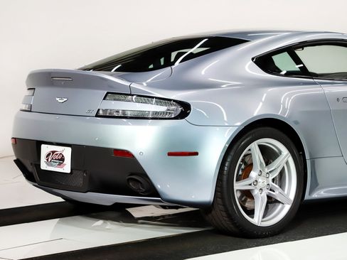 Used 2016 Aston Martin V8 Vantage GT image 17