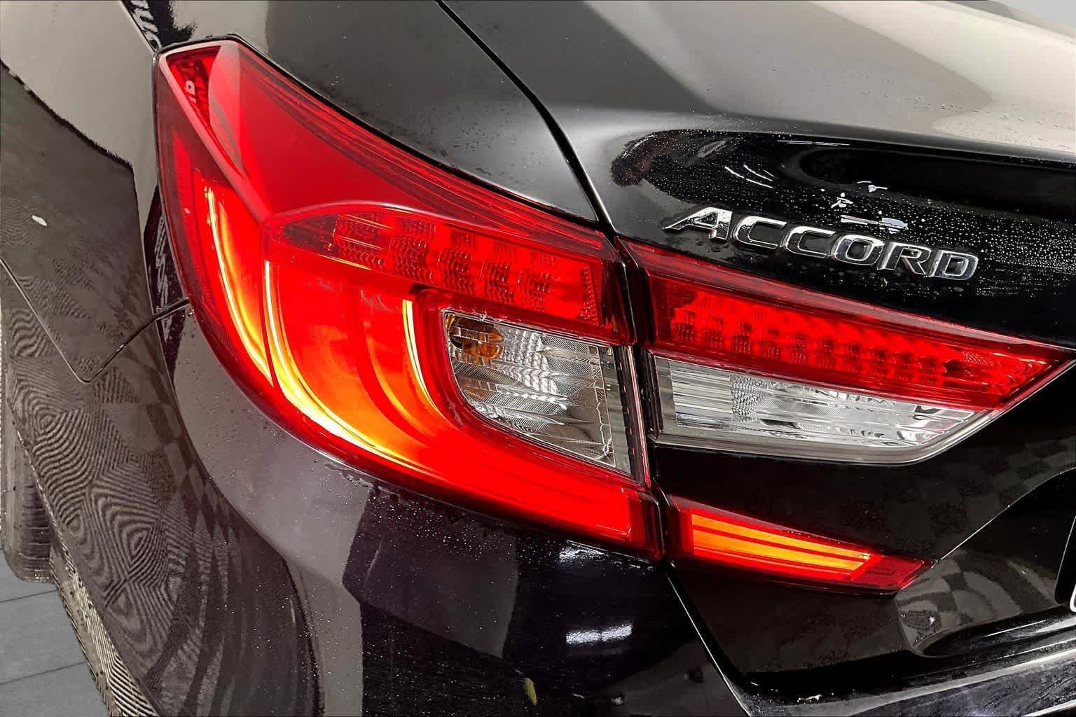 Used 2019 Honda Accord LX image 27
