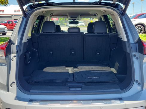 Certified 2024 Nissan Rogue SL FWD image 6