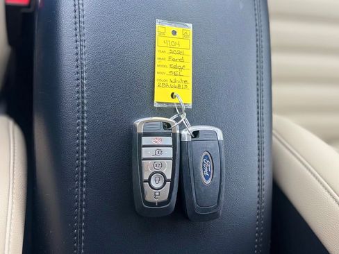 Certified 2024 Ford Edge SEL w/ Convenience Package image 46